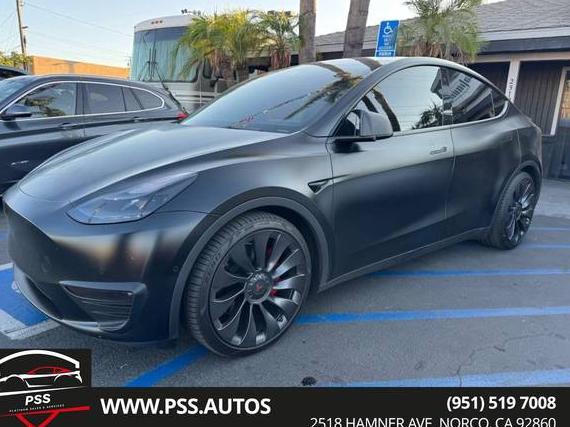 TESLA MODEL Y 2022 7SAYGDEF7NF348361 image